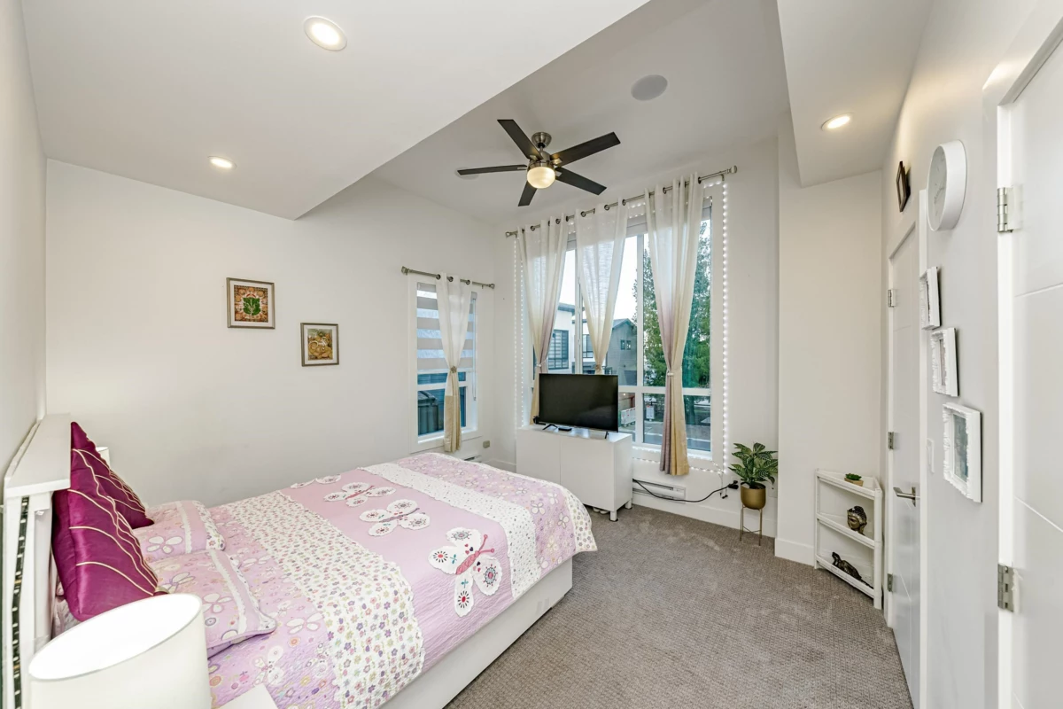 Mudroom Photo of 71 7177 194a Street, Surrey, BC