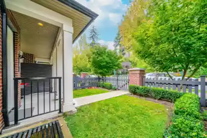 3 3500 Burke Village Promenade, Coquitlam, BC, Coquitlam — Townhouse for sale