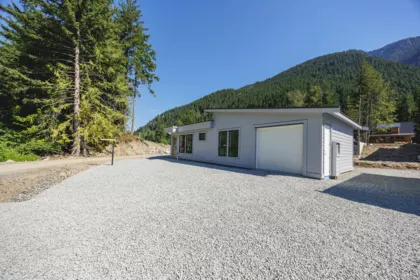 HG 188 71346 Grove Place, Sunshine Valley, BC, Sunshine Valley — Single Family Residence for sale