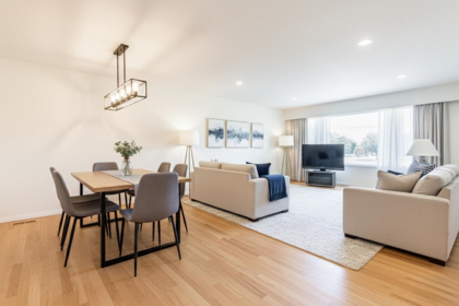 3560 Granville Avenue, Richmond, BC