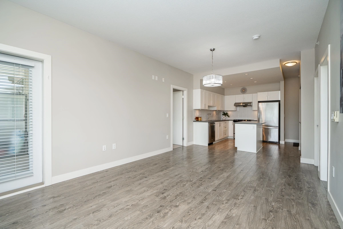 Breakfast Nook Photo of 2410 963 Charland Avenue, Coquitlam, BC
