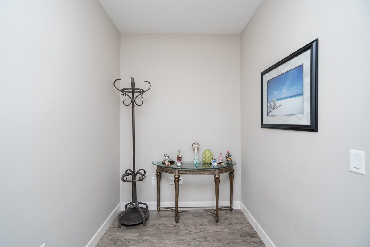 Laundry Room Photo of 2410 963 Charland Avenue, Coquitlam, BC