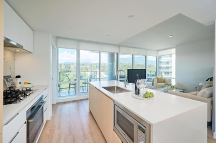 1701 1500 Fern Street, North Vancouver, BC, North Vancouver — Apartment/Condo for sale