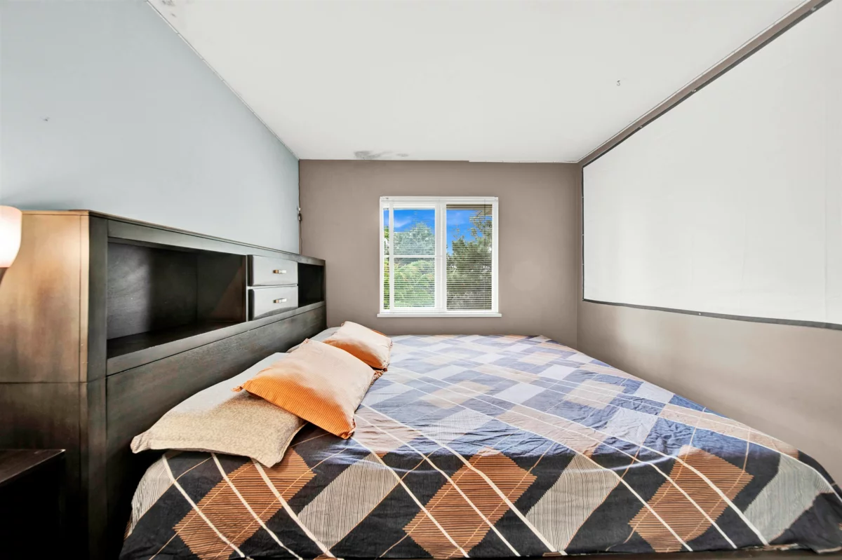 Mudroom Photo of 7 14952 58 Avenue, Surrey, BC