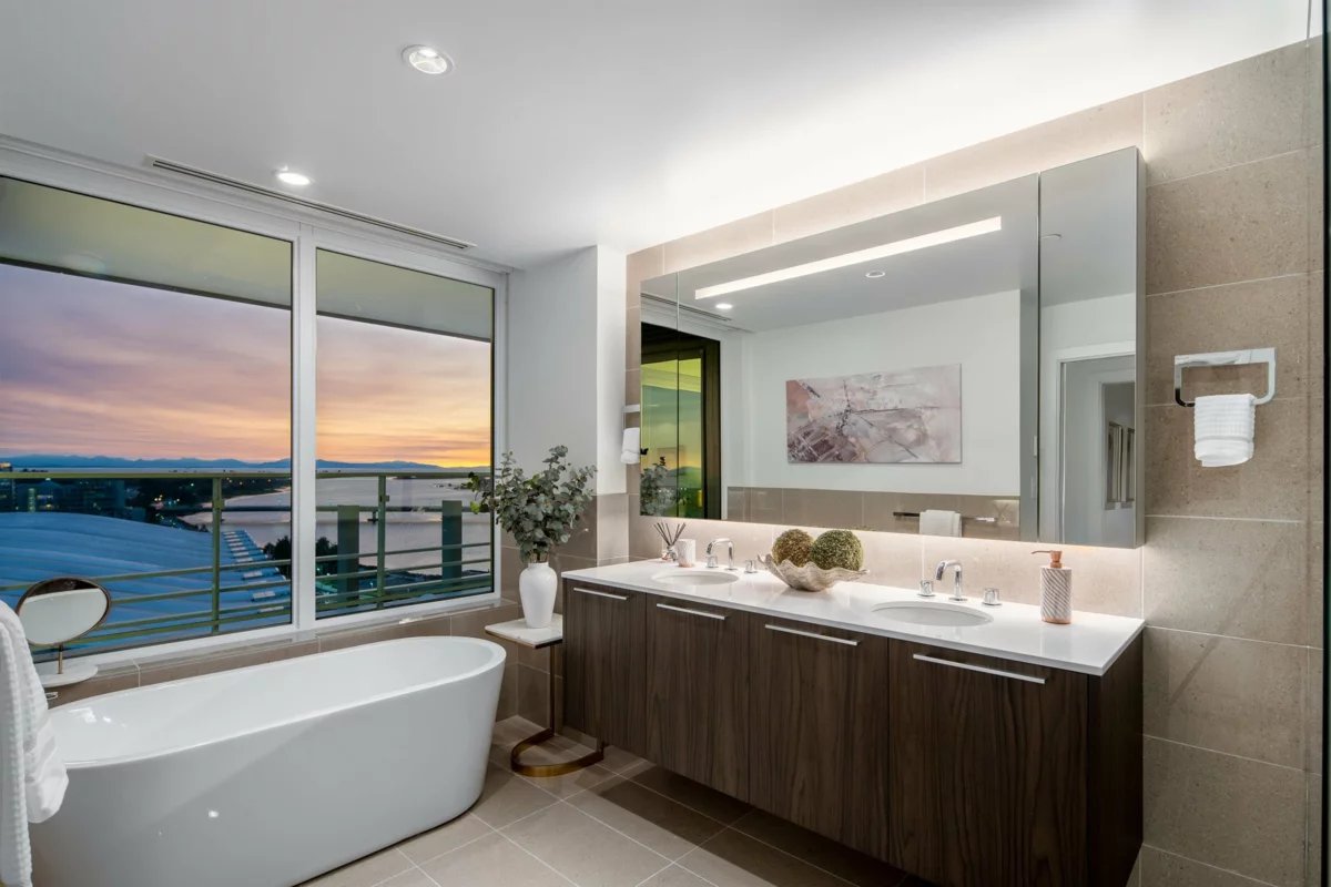 Garden / Landscaping Photo of 1205 6622 Pearson Way, Richmond, BC