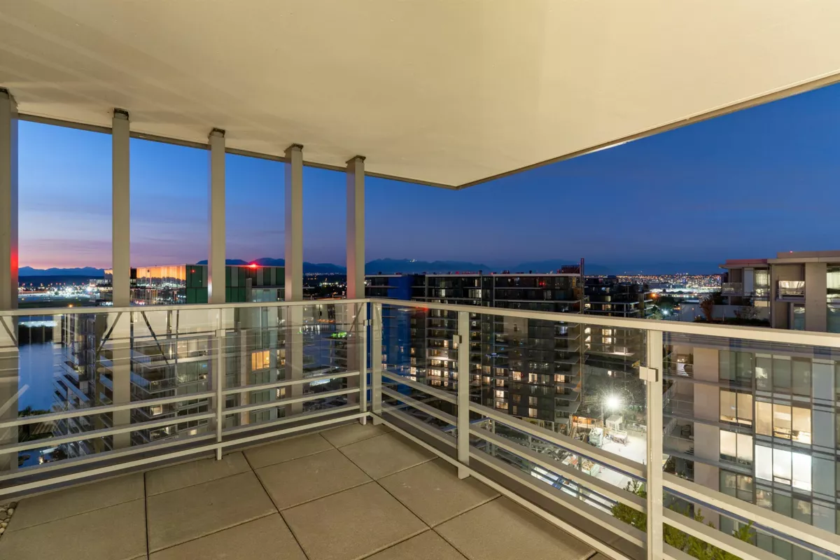 Swimming Pool Photo of 1205 6622 Pearson Way, Richmond, BC