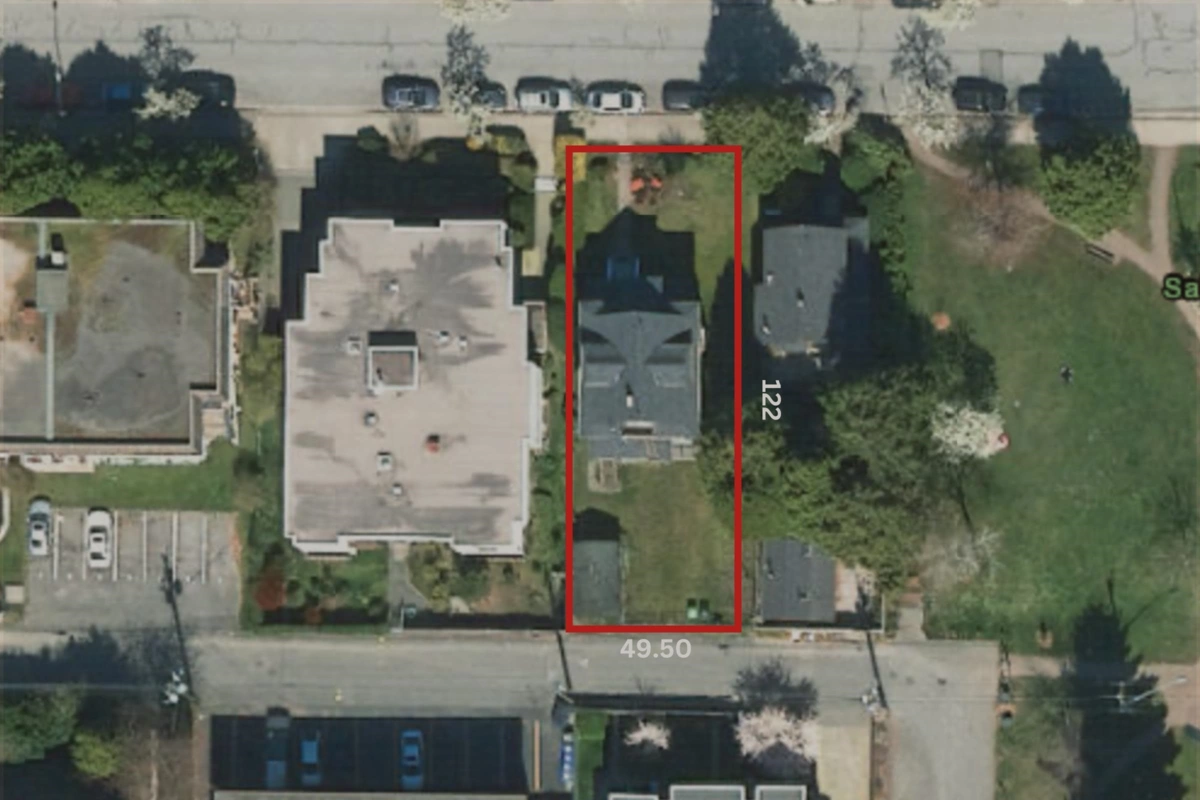 Exterior Front Photo of 654 E 7th Avenue, Vancouver, BC