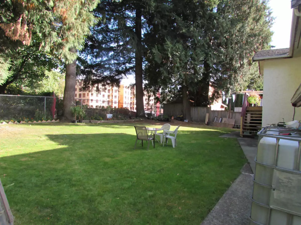 Hallway Photo of 2224 Lumar Place, Abbotsford, BC