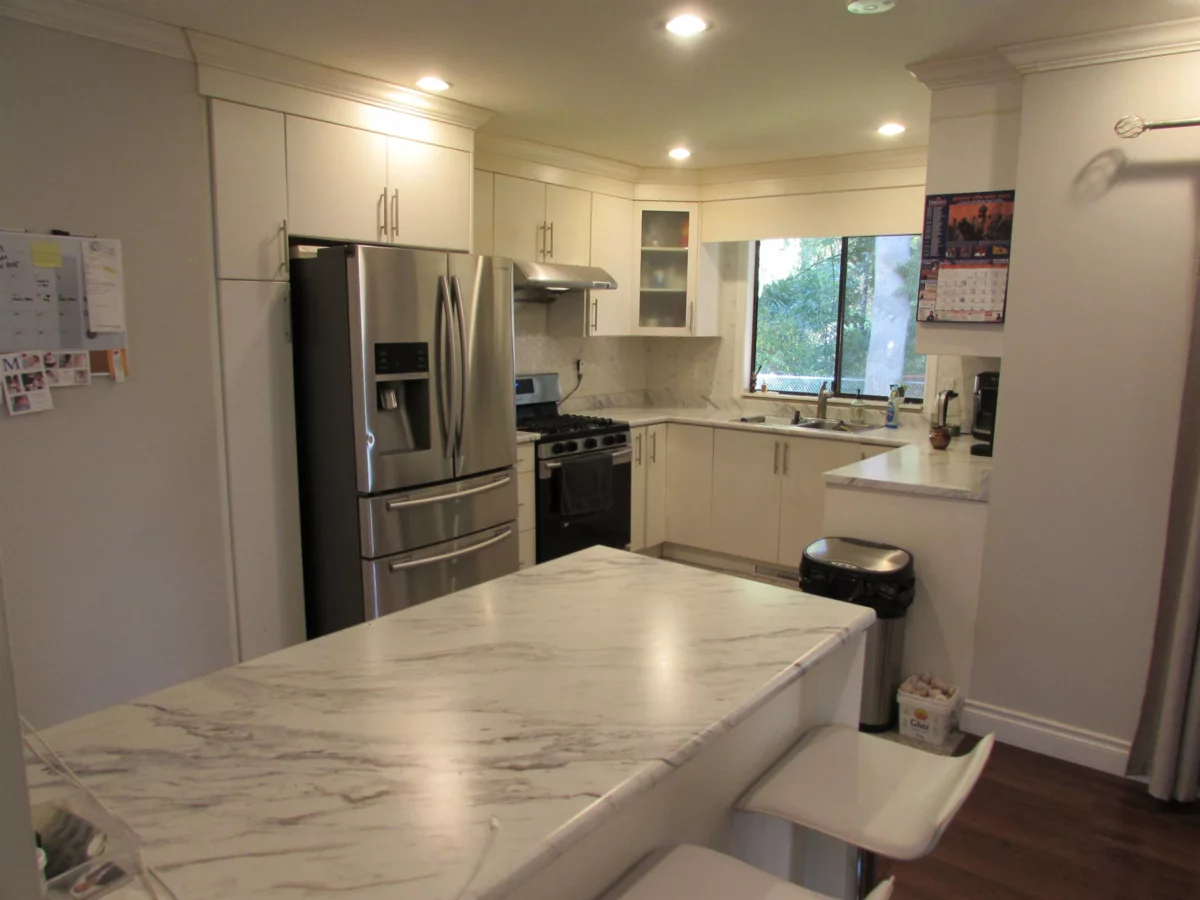 Kitchen Island Photo of 2224 Lumar Place, Abbotsford, BC