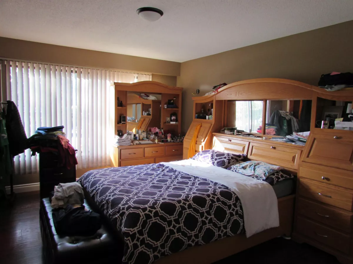 Walk-In Closet Photo of 2224 Lumar Place, Abbotsford, BC