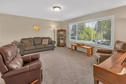 8775 Vicars Street, Chilliwack, BC, Chilliwack — Single Family Residence for sale