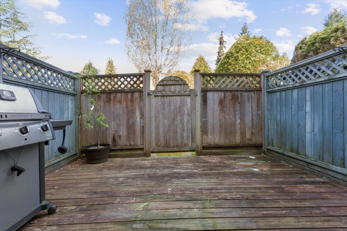 Garage Interior Photo of 14 6609 138 Street, Surrey, BC
