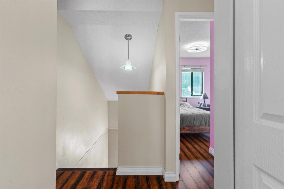 Powder Room Photo of 14 6609 138 Street, Surrey, BC