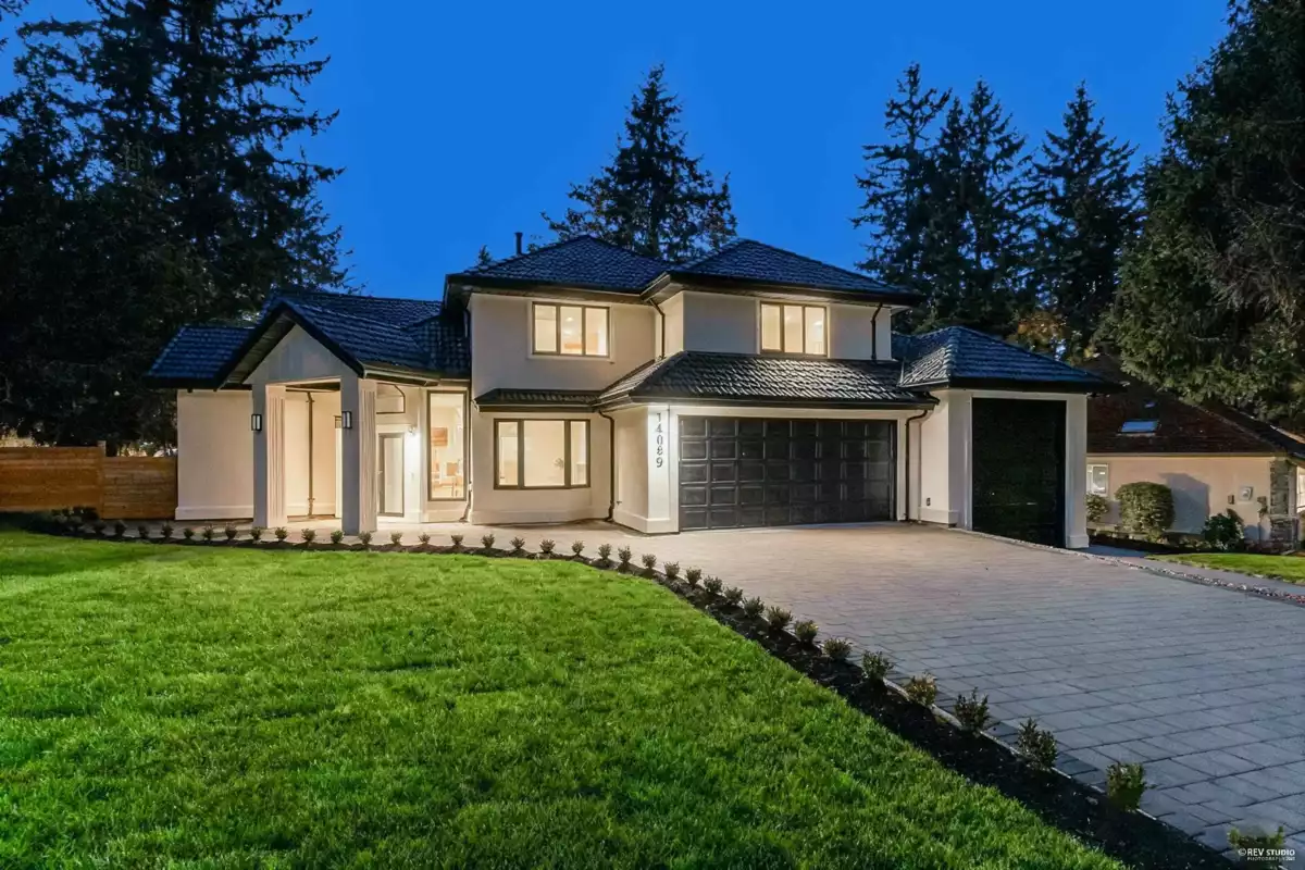 Exterior Front Photo of 14099 28a Avenue, Surrey, BC