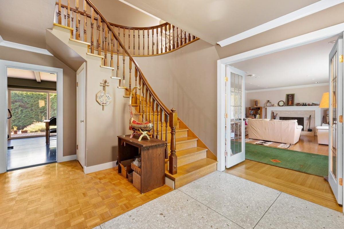 Dining Area Photo of 5 Semana Crescent, Vancouver, BC