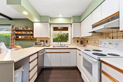 Kitchen Photo of 5 Semana Crescent, Vancouver, BC