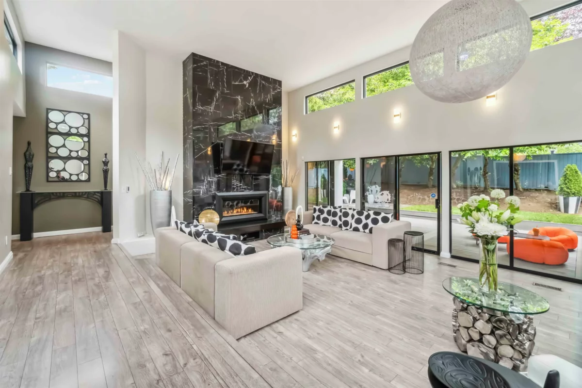 Dining Area Photo of 4133 Tytahun Crescent, Vancouver, BC