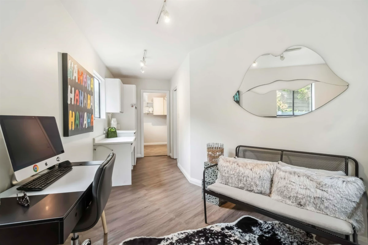 Loft / Bonus Room Photo of 4133 Tytahun Crescent, Vancouver, BC