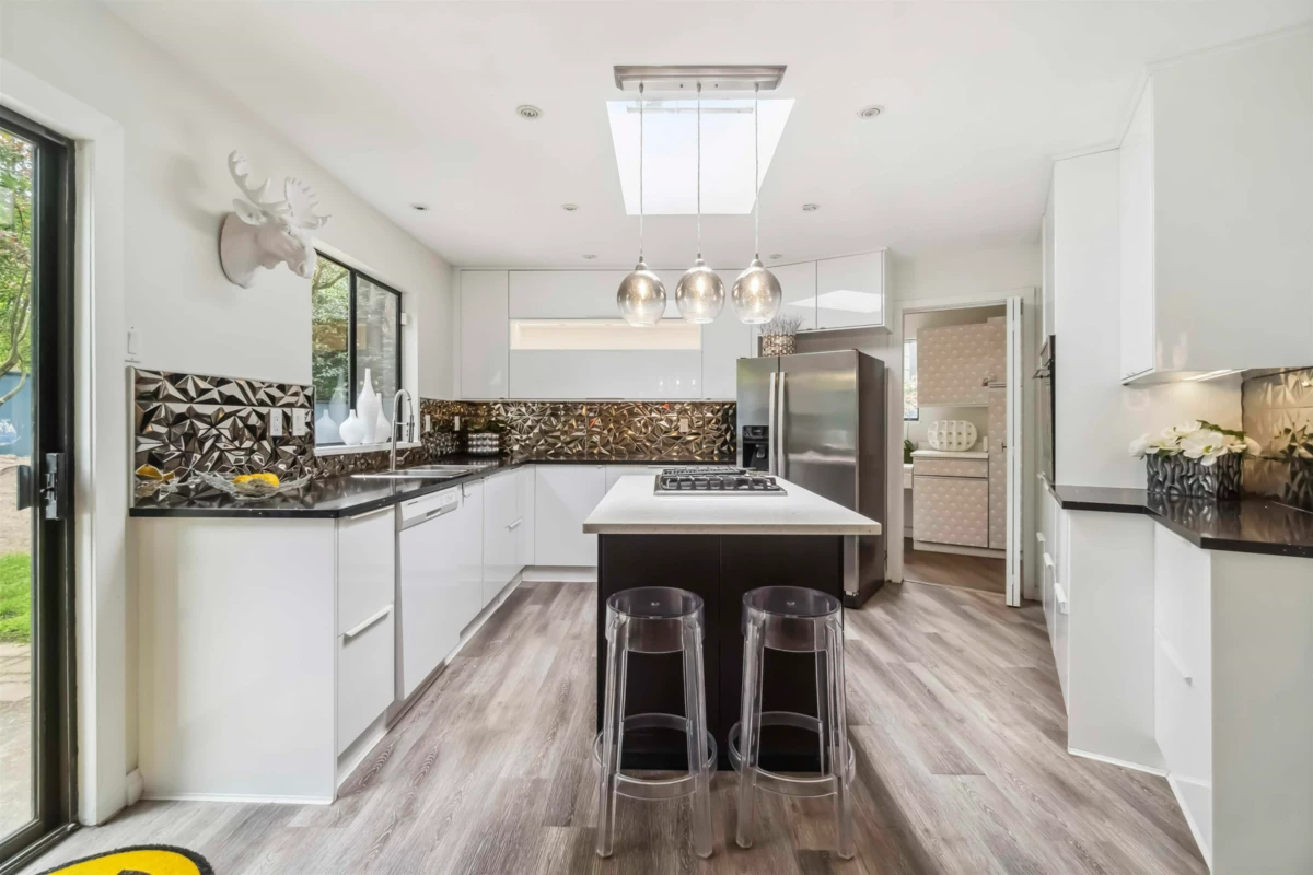 Primary Bedroom Photo of 4133 Tytahun Crescent, Vancouver, BC