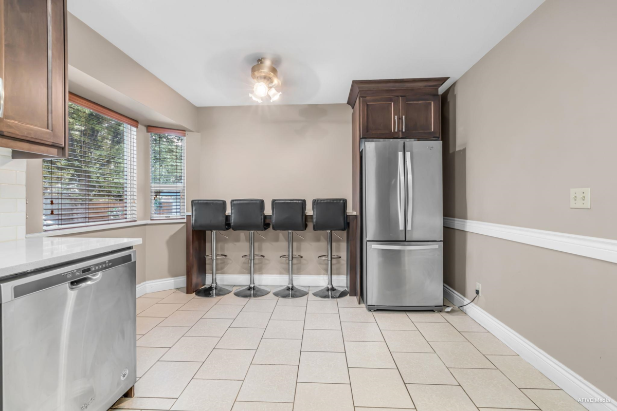 Primary Bathroom Photo of 9087 144 Street, Surrey, BC