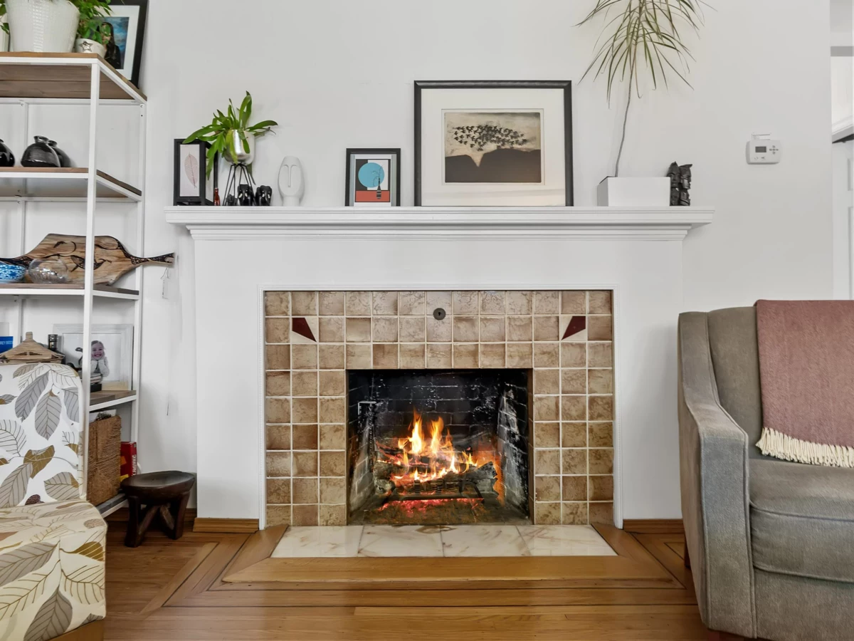Breakfast Nook Photo of 4833 Henry Street, Vancouver, BC