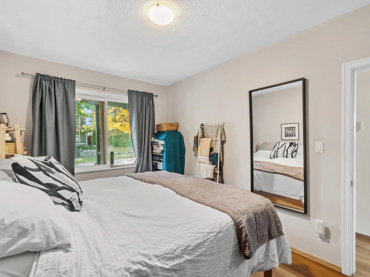 Primary Bathroom Photo of 4833 Henry Street, Vancouver, BC