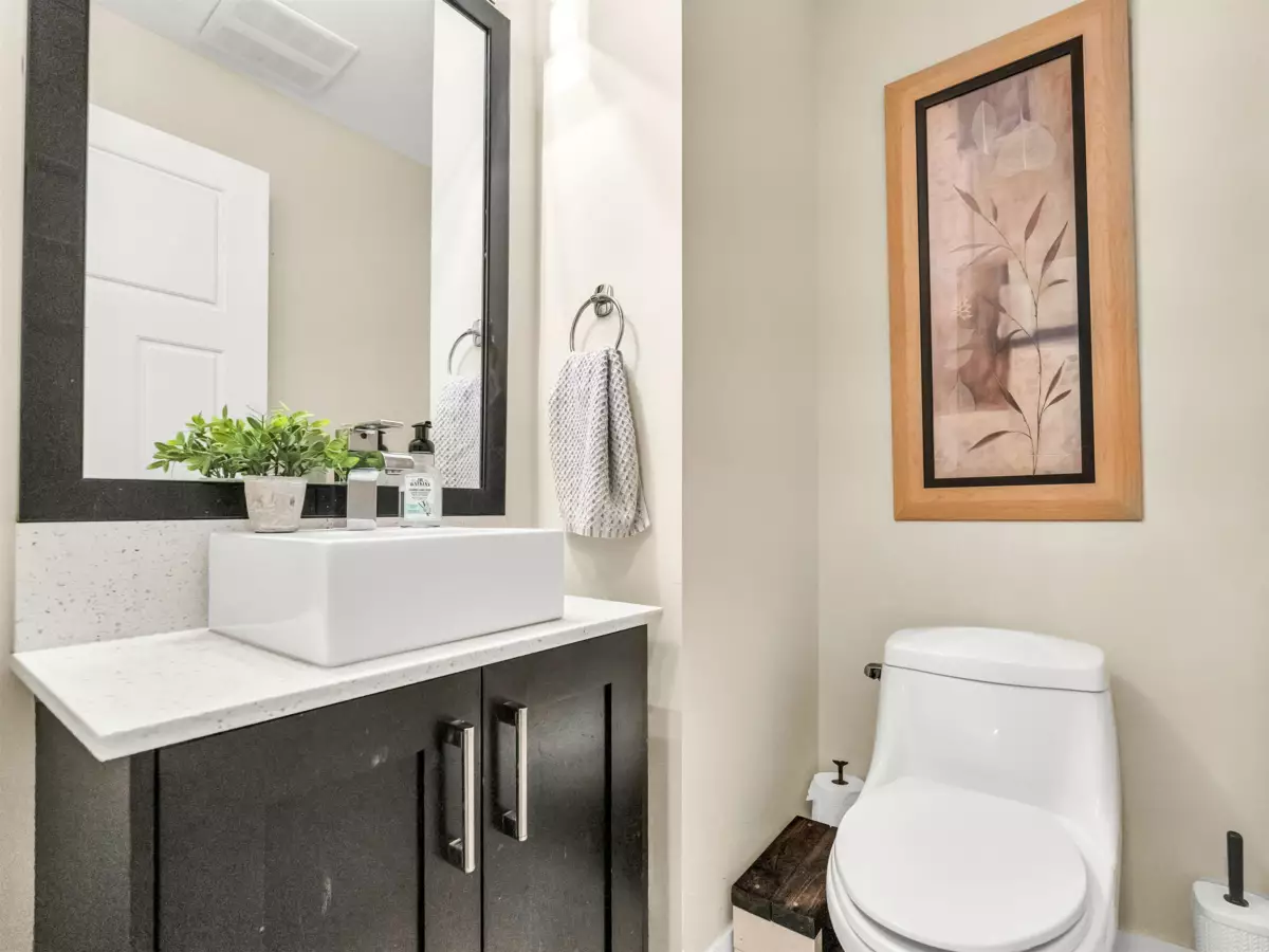 Walk-In Closet Photo of 103 1418 Cartier Avenue, Coquitlam, BC