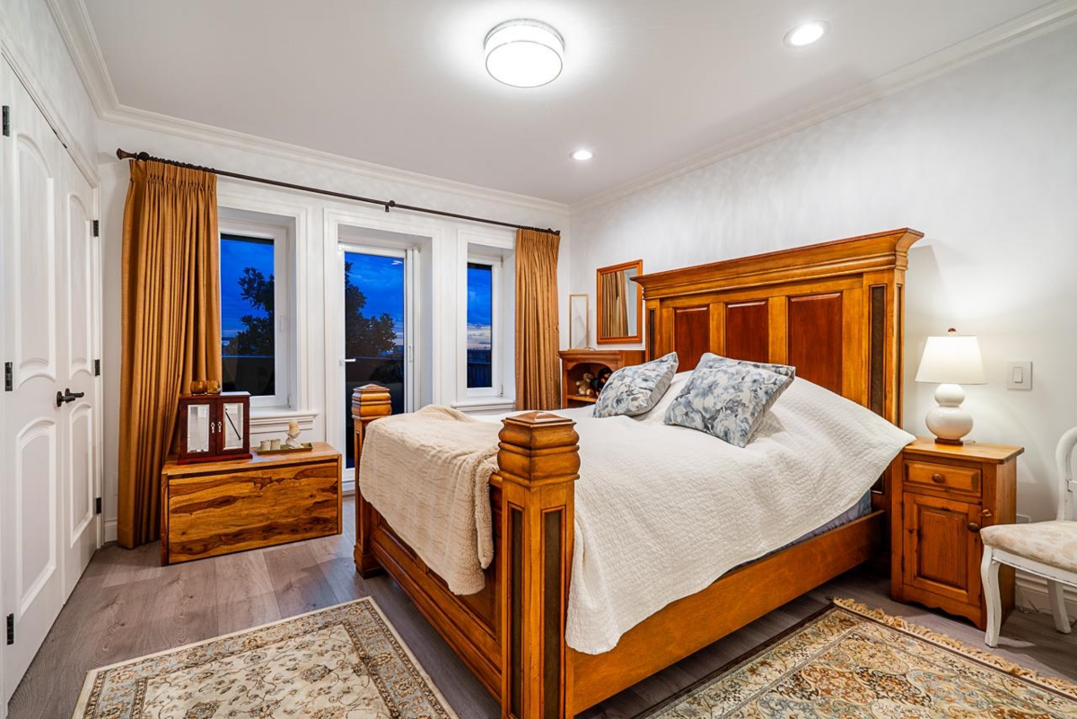 Bedroom 4 Photo of 559 E 4th Street, North Vancouver, BC