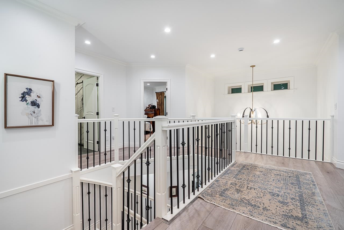 Office / Den Photo of 559 E 4th Street, North Vancouver, BC