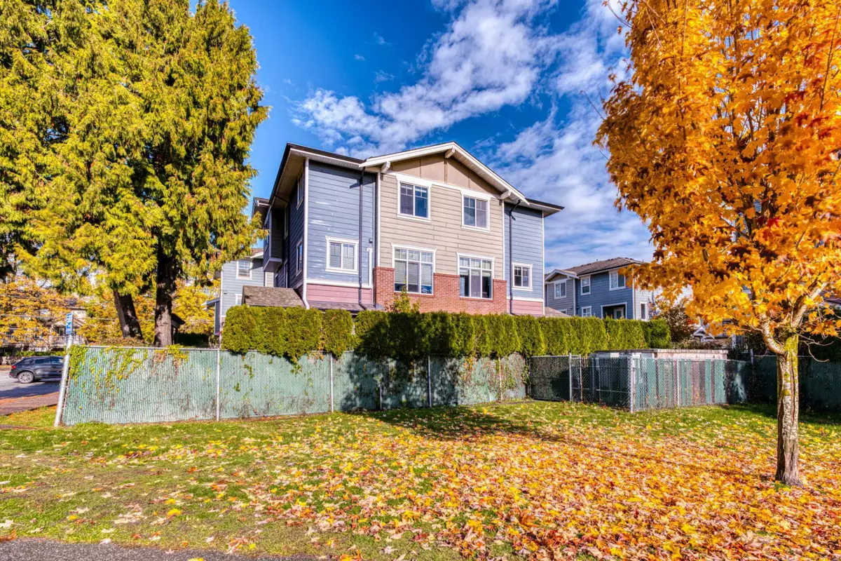 Office / Den Photo of 4 9580 Alberta Road, Richmond, BC