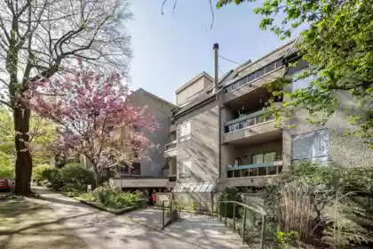 Guest Bathroom Photo of 220 1500 Pendrell Street, Vancouver, BC