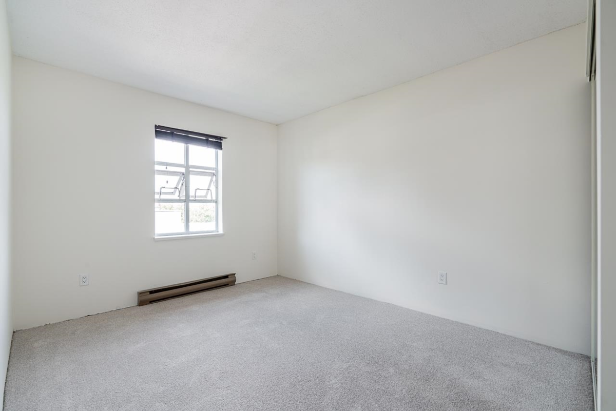 Mudroom Photo of 217 5700 Arcadia Road, Richmond, BC