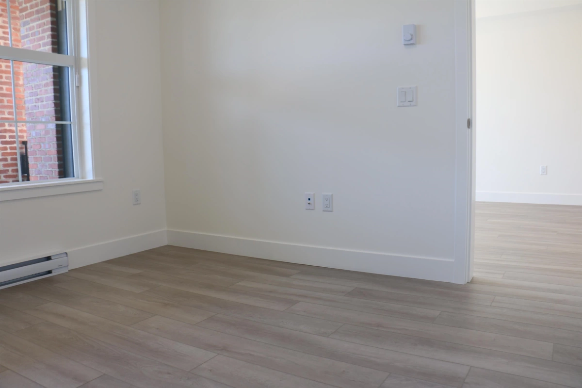 Bedroom 2 Photo of 308 22633 Selkirk Avenue, Maple Ridge, BC
