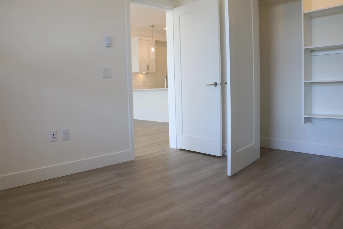 Bedroom 4 Photo of 308 22633 Selkirk Avenue, Maple Ridge, BC