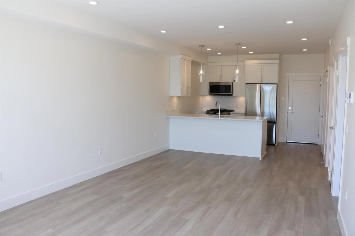 Family Room Photo of 308 22633 Selkirk Avenue, Maple Ridge, BC