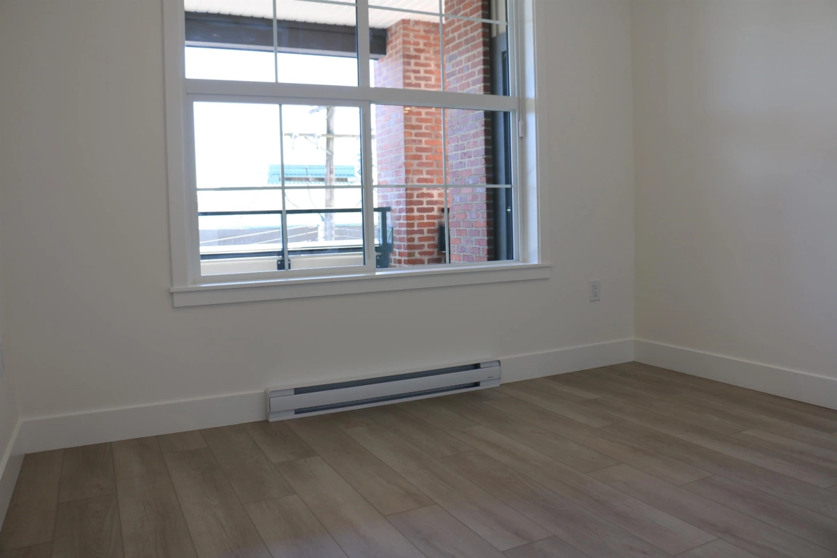 Walk-In Closet Photo of 308 22633 Selkirk Avenue, Maple Ridge, BC