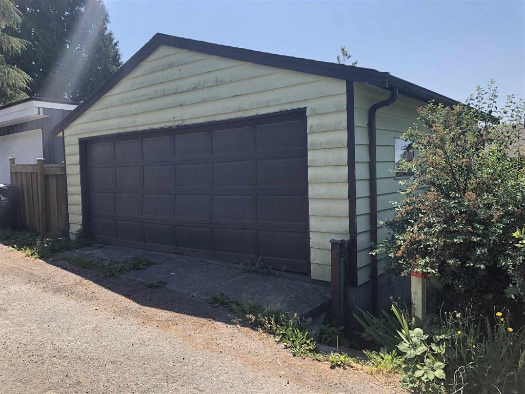 Breakfast Nook Photo of 234 W St. James Road, North Vancouver, BC