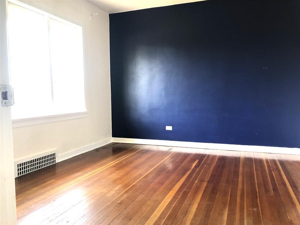 Kitchen Photo of 234 W St. James Road, North Vancouver, BC
