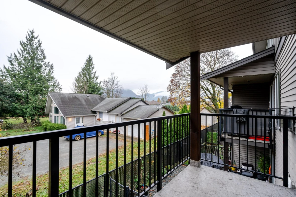 Basement Recreation Room Photo of 14 1609 Agassiz-Rosedale No 9 Highway, Agassiz, BC