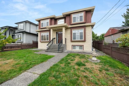 7058 Patterson Avenue, Burnaby, BC, Burnaby — Single Family Residence for sale