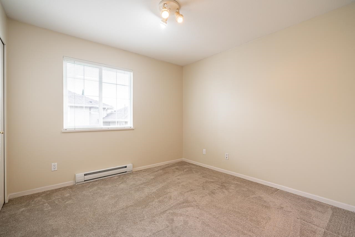 Loft / Bonus Room Photo of 323 E Keith Road, North Vancouver, BC