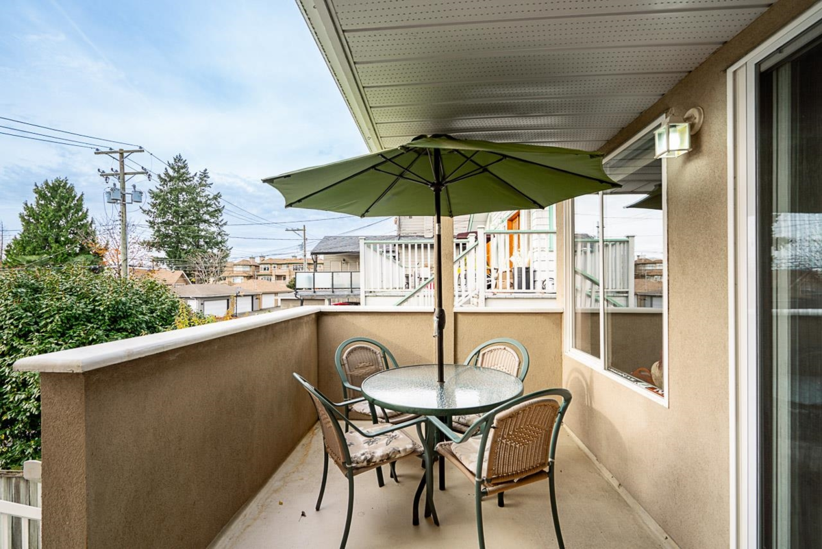 Primary Bathroom Photo of 323 E Keith Road, North Vancouver, BC