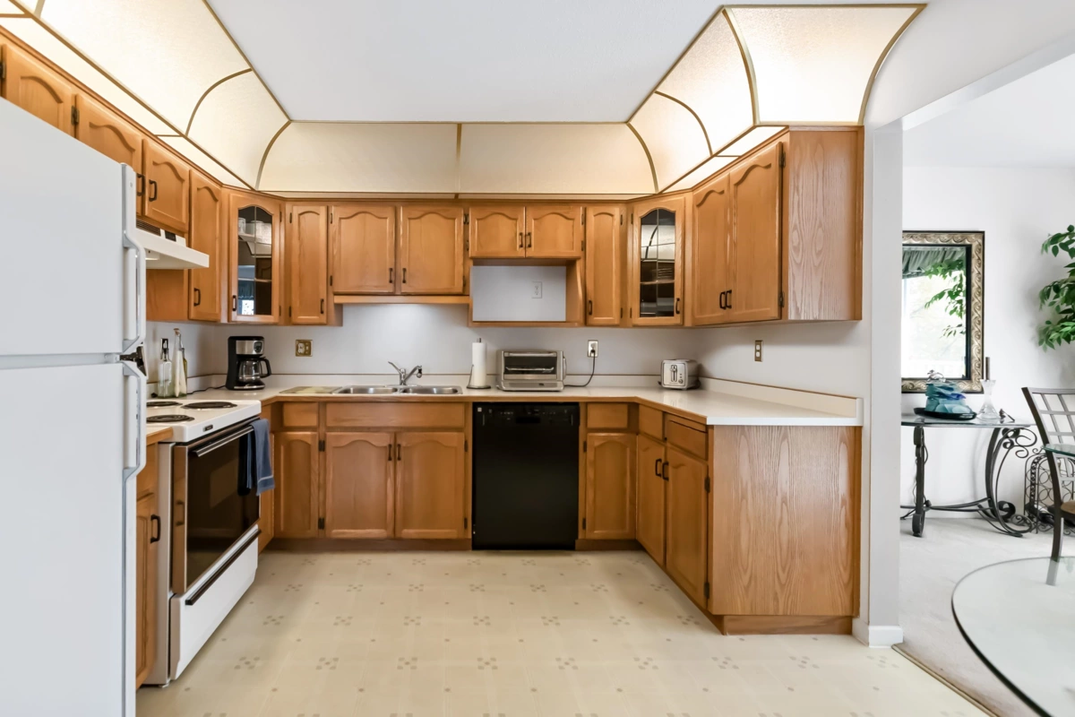 Primary Bathroom Photo of 207 11601 227 Street, Maple Ridge, BC