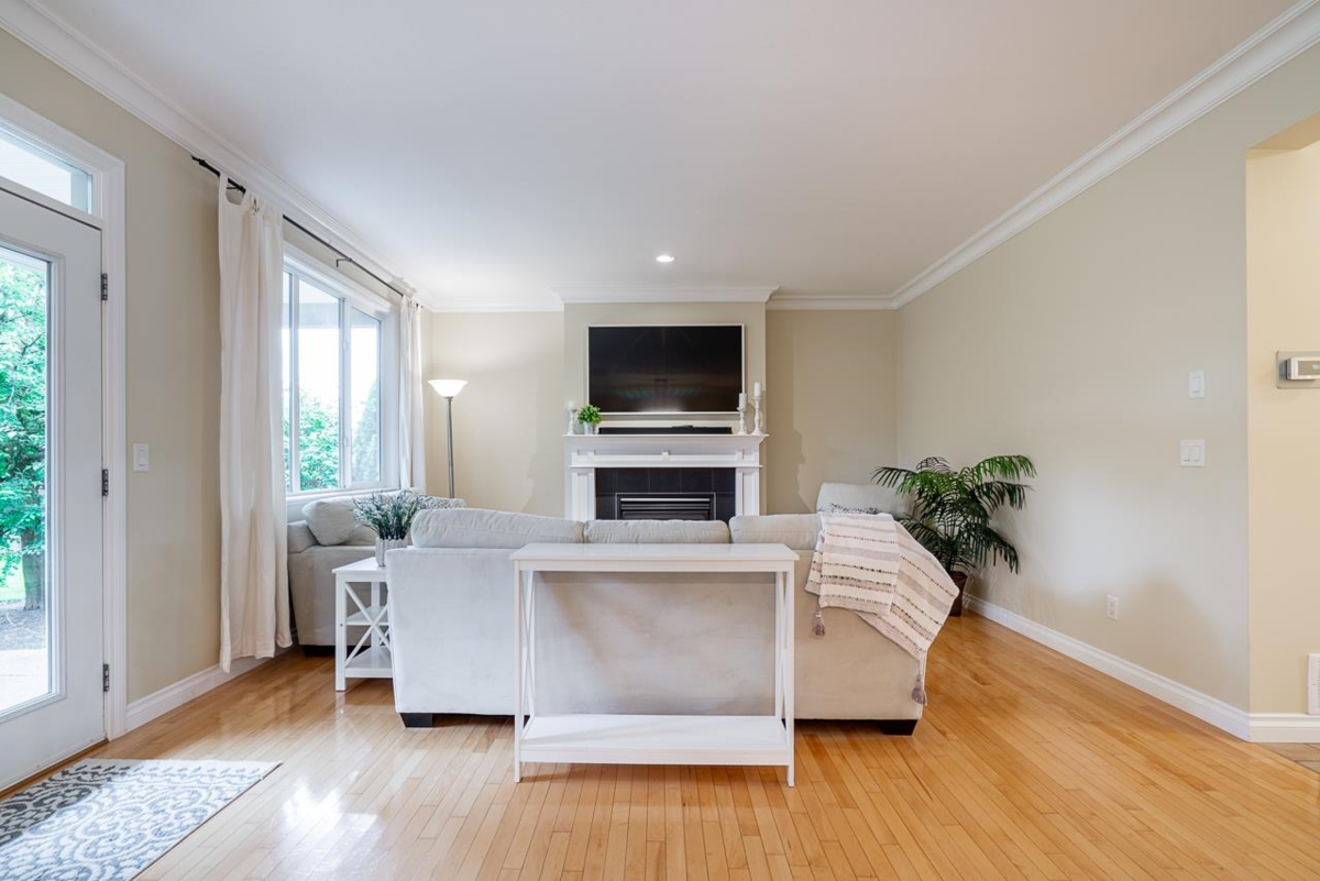 Bedroom 2 Photo of 36086 Shadbolt Avenue, Abbotsford, BC