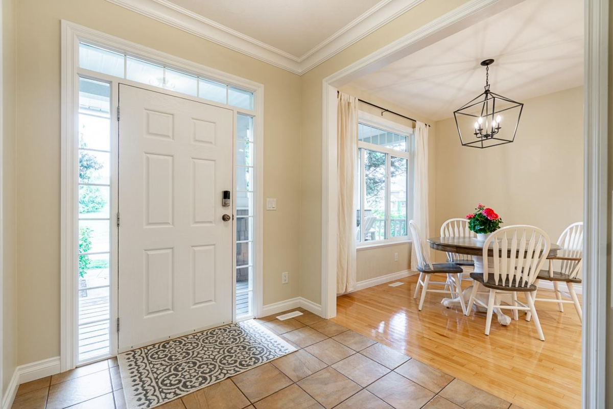 Dining Area Photo of 36086 Shadbolt Avenue, Abbotsford, BC
