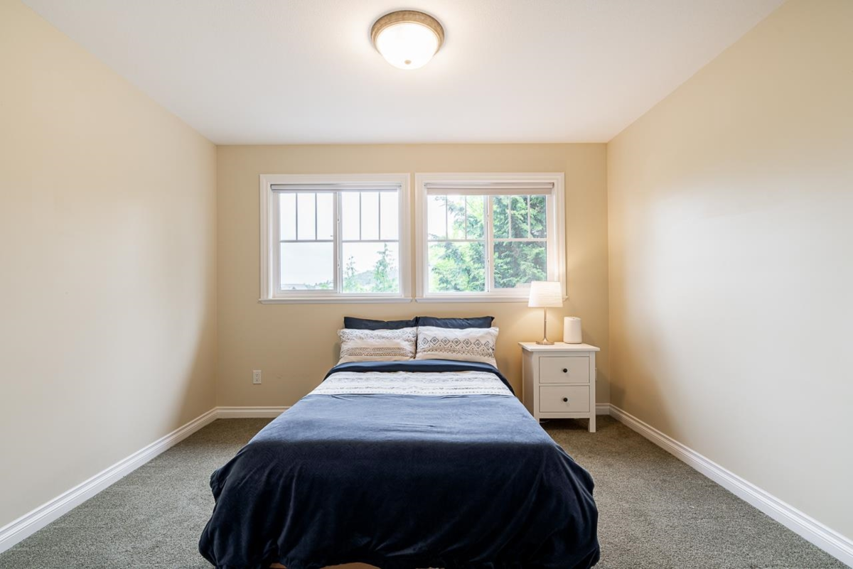 Hallway Photo of 36086 Shadbolt Avenue, Abbotsford, BC