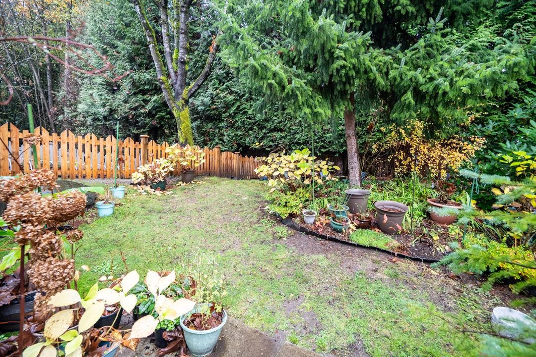 Garden / Landscaping Photo of 16 3379 Morrey Court, Burnaby, BC