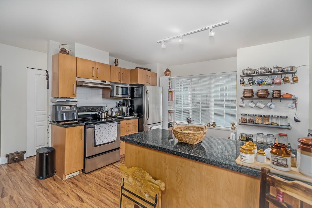 Powder Room Photo of 16 3379 Morrey Court, Burnaby, BC