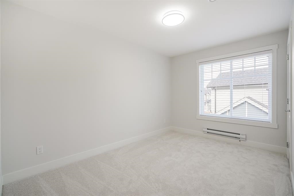 Backyard Photo of 29 13898 64 Avenue, Surrey, BC