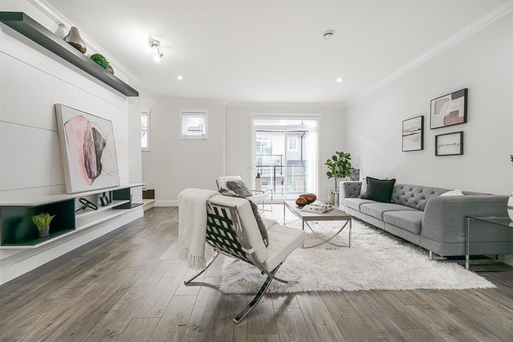 Primary Bathroom Photo of 29 13898 64 Avenue, Surrey, BC